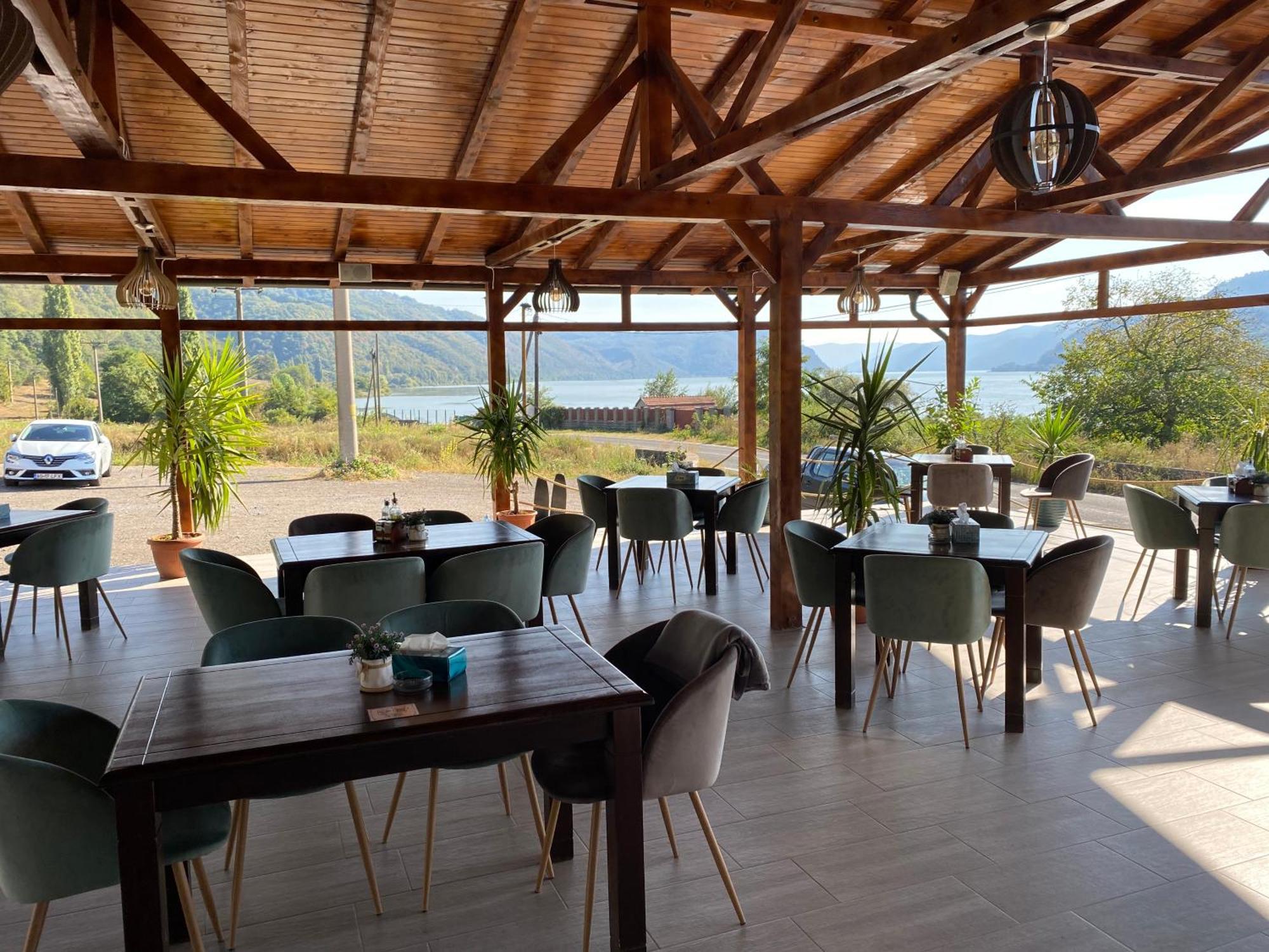 Clisura Dunarii - Pensiunea Casa Creta Liborajdea Exterior foto
